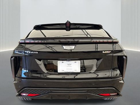 New 2026 Cadillac Lyriq V image 6