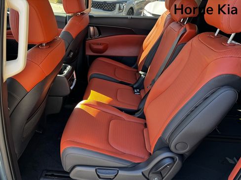 New 2026 Kia Carnival SX Prestige image 12