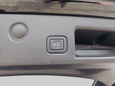 Certified 2023 Chevrolet Equinox LT AWD/4WD image 21