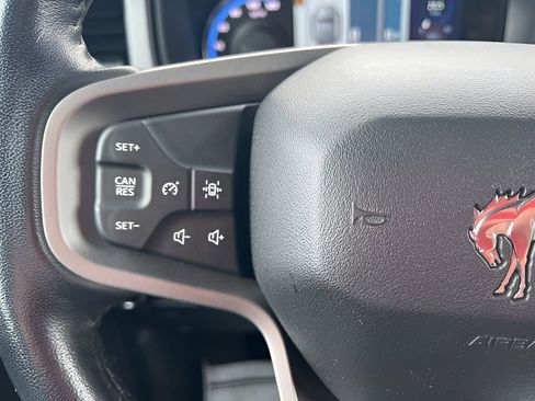 Used 2023 Ford Bronco Big Bend image 28