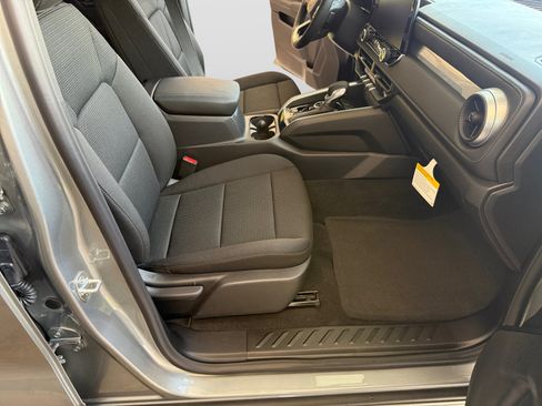 New 2026 Chevrolet Colorado LT AWD/4WD image 12
