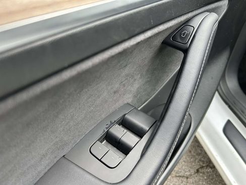 Used 2023 Tesla Model 3 Standard Range RWD image 23