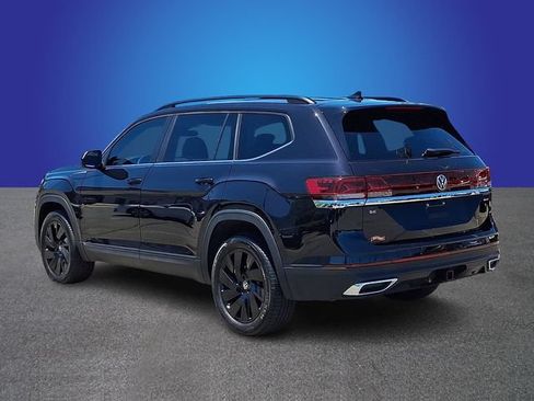 Used 2025 Volkswagen Atlas SE AWD/4WD image 6