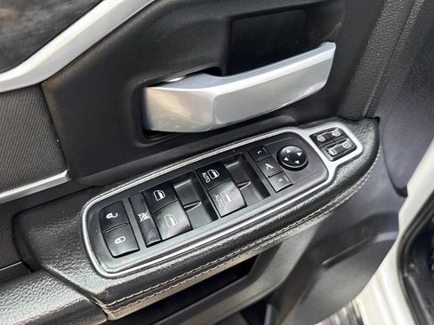 Used 2024 RAM 2500 Big Horn w/ Off Road Package AWD/4WD image 11