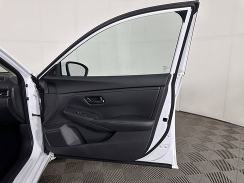 New 2025 Nissan Sentra S image 37