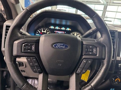 Used 2018 Ford F150 XLT w/ Equipment Group 302A Luxury image 19