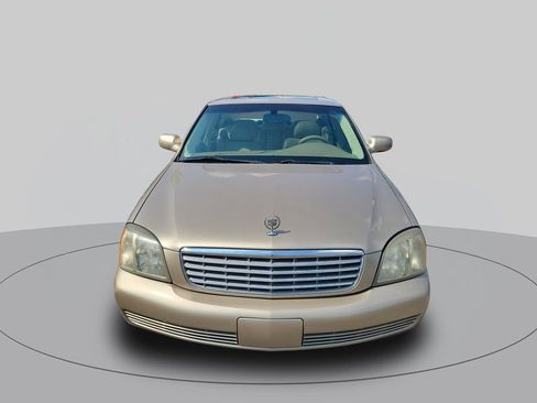 Used 2005 Cadillac De Ville w/ Deville Premium Package FWD image 8