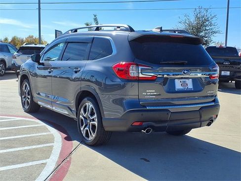 Certified 2025 Subaru Ascent Limited image 3