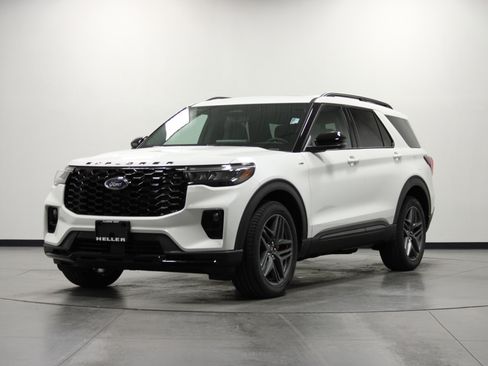 New 2025 Ford Explorer ST-Line w/ Premium Package image 8