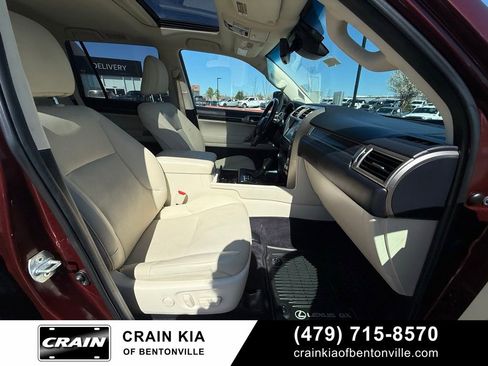 Used 2020 Lexus GX 460 Premium w/ Premium Package AWD/4WD image 33