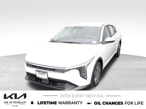 New 2026 Kia K4 FWD image 1