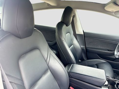 Used 2019 Tesla Model 3 Standard Range Plus RWD image 26