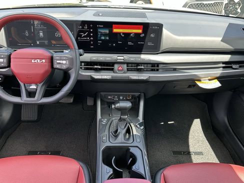 New 2026 Kia K4 GT-Line Turbo FWD image 9
