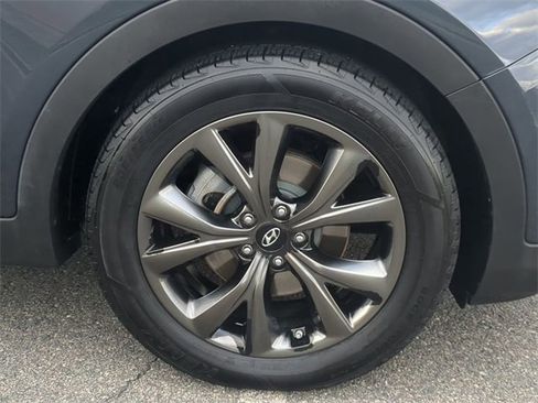Used 2017 Hyundai Santa Fe Sport image 10