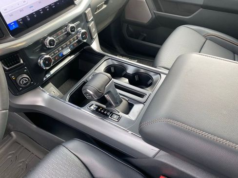 New 2025 Ford F150 Lariat w/ Equipment Group 501A Mid image 26