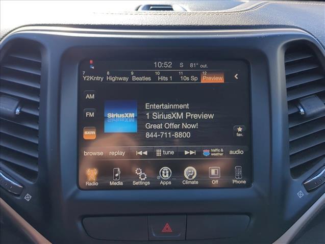 Used 2015 Jeep Cherokee Latitude FWD image 13