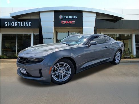 Used 2021 Chevrolet Camaro LS RWD image 3