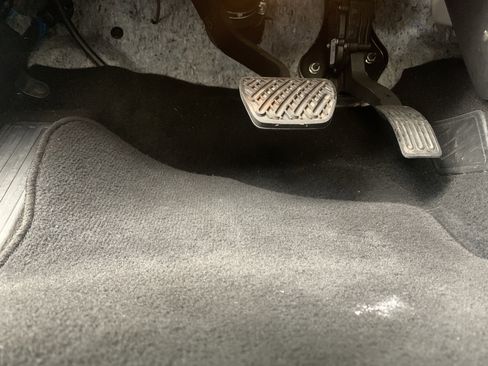 Used 2023 Nissan Armada SL image 26