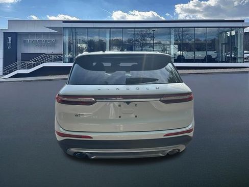 Used 2022 Lincoln Corsair Reserve w/ Elements Package FWD image 7