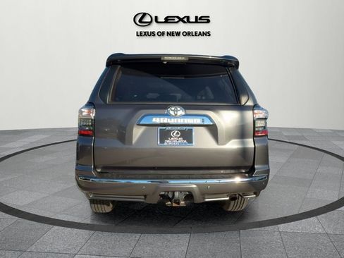 Used 2021 Toyota 4Runner Limited image 10