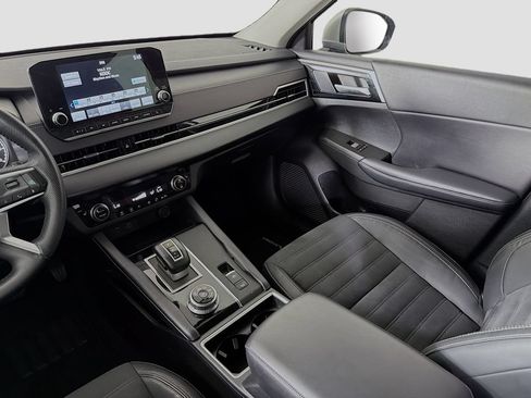 Used 2023 Mitsubishi Outlander SE FWD image 26