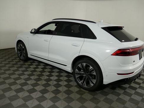 New 2026 Audi Q8 Premium Plus image 5