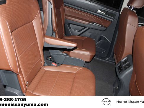 Used 2023 Volkswagen Atlas SE FWD image 7
