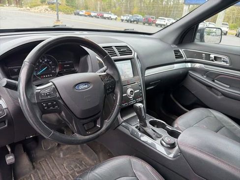 Used 2017 Ford Explorer Sport AWD/4WD image 10