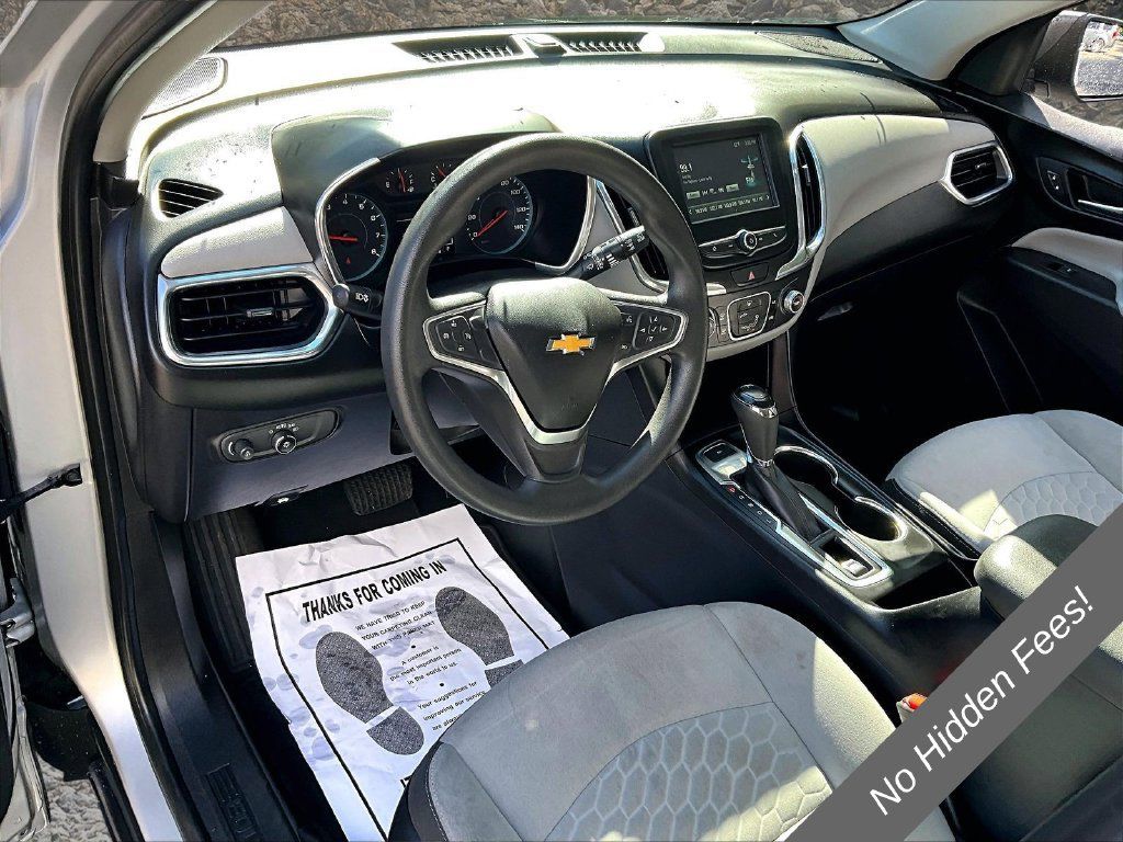 Used 2018 Chevrolet Equinox LS AWD/4WD image 11
