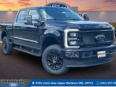 New 2026 Ford F250 Lariat w/ Black Appearance Package