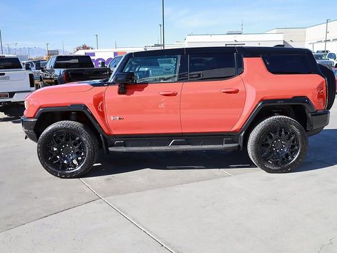 New 2026 GMC Hummer EV SUV image 3