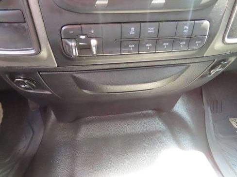 Used 2015 RAM 2500 Tradesman AWD/4WD image 26