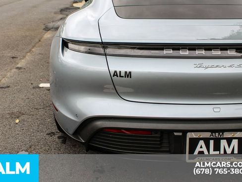 Used 2023 Porsche Taycan 4S w/ Performance Package image 13