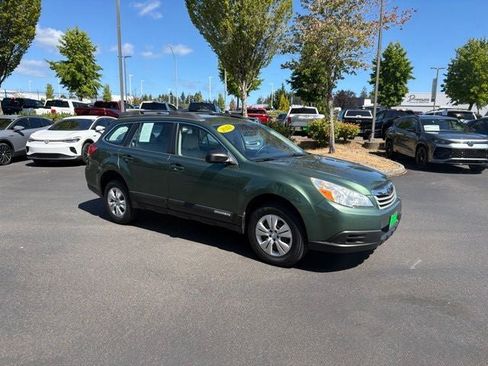 Used 2012 Subaru Outback 2.5i AWD/4WD image 3