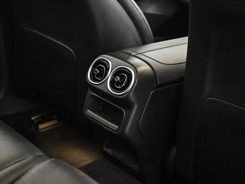 New 2026 Mercedes-Benz GLC 300 4MATIC image 19