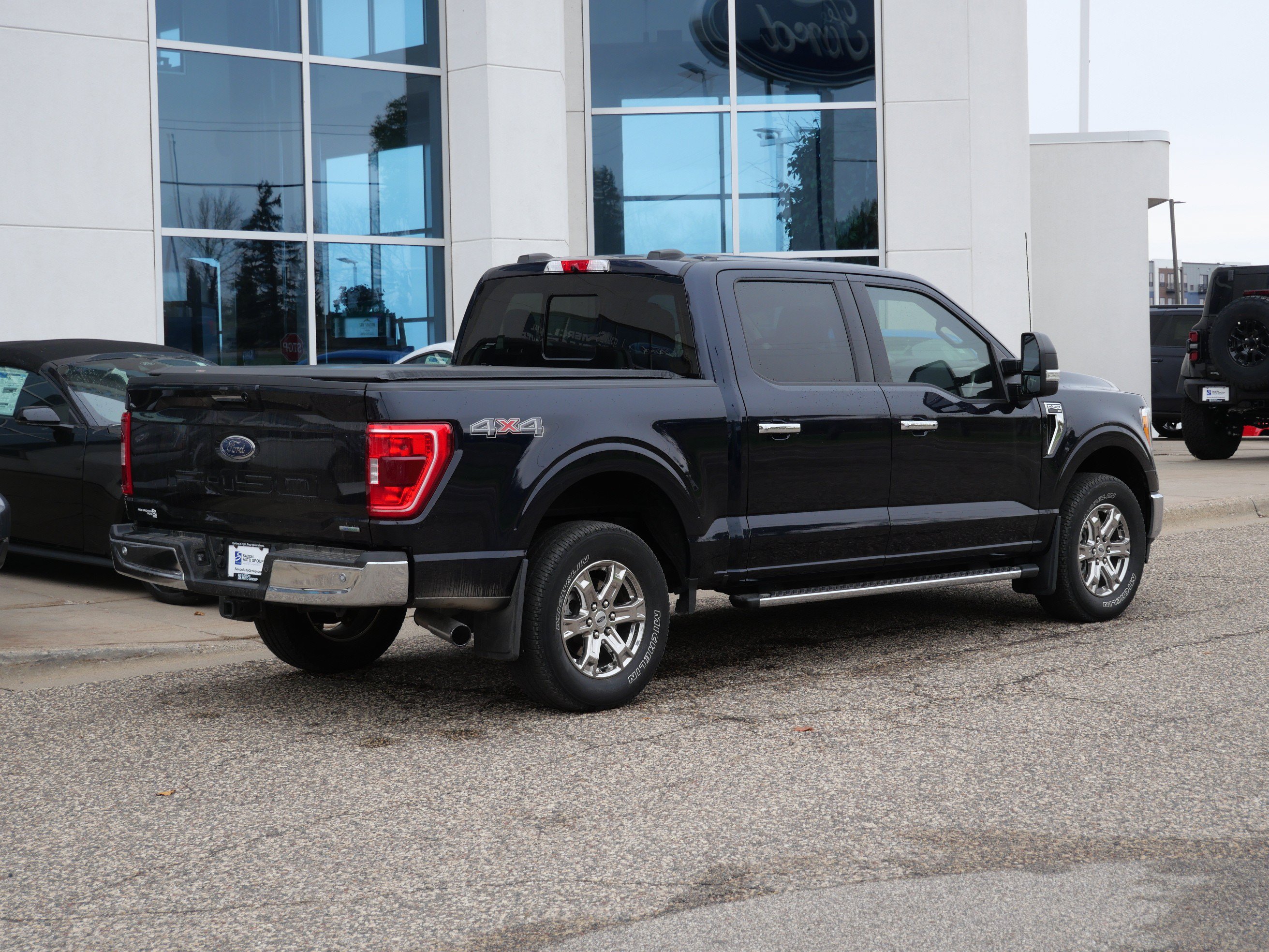 Used 2021 Ford F150 XLT w/ Equipment Group 302A High AWD/4WD image 3