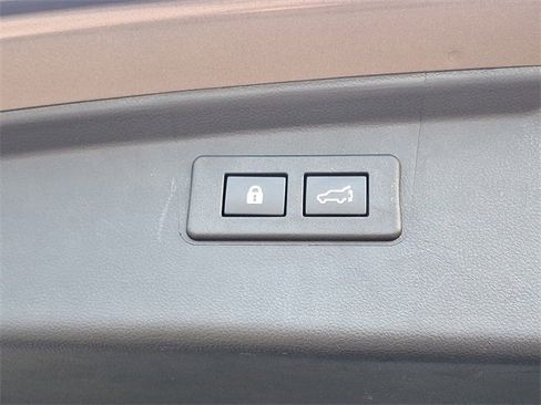 Certified 2023 Subaru Outback Limited XT image 29