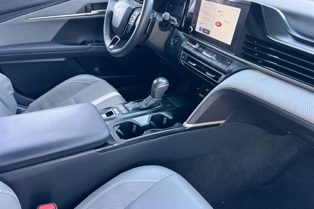 Certified 2025 Toyota Camry SE FWD image 18