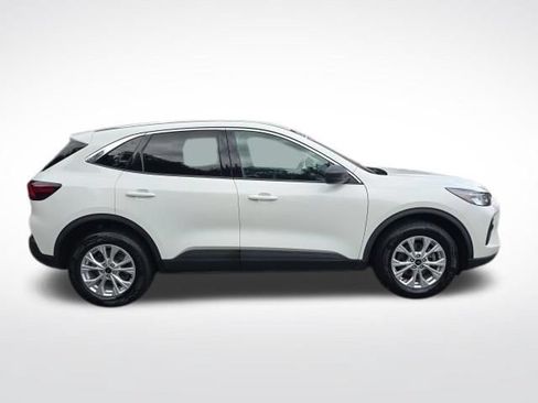 Used 2023 Ford Escape Active AWD/4WD image 6