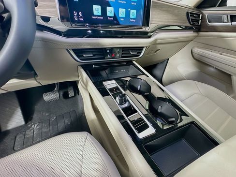 New 2026 Volkswagen Atlas SEL image 16