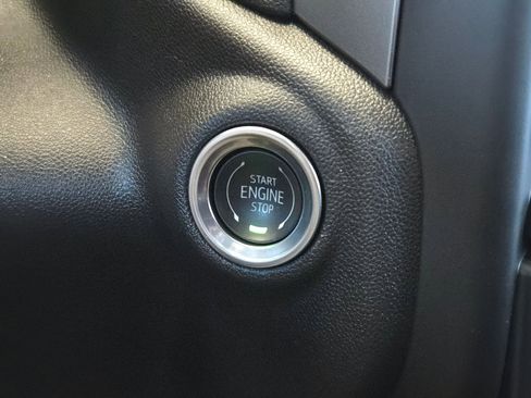 Used 2025 Chevrolet Silverado 1500 Custom w/ Turbomax Blackout Package image 30