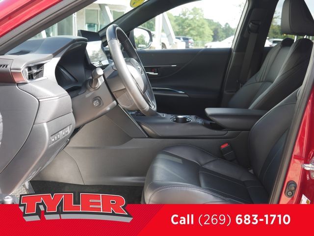 Used 2023 Toyota Venza Limited AWD/4WD image 36