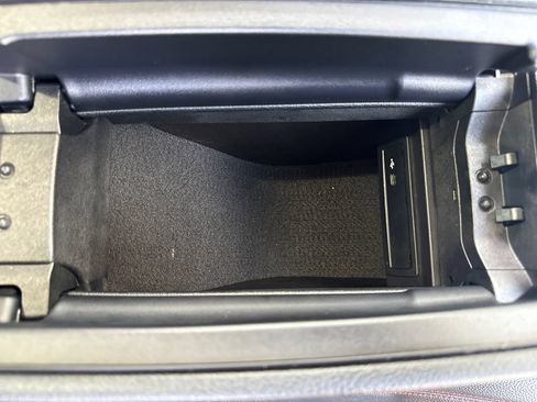 Used 2021 Mercedes-Benz CLA 250 image 11