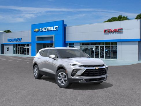 New 2026 Chevrolet Blazer LT image 25