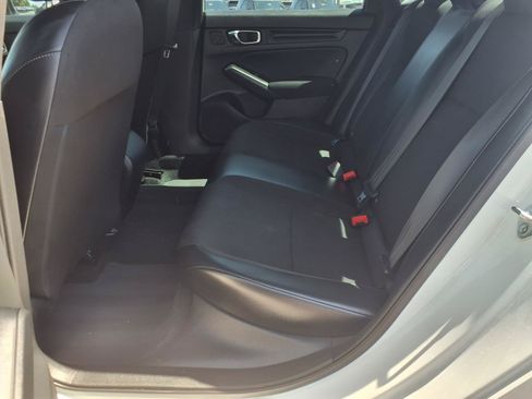 Used 2023 Honda Civic Sport image 17