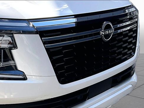 Certified 2026 Nissan Armada SV AWD/4WD image 30