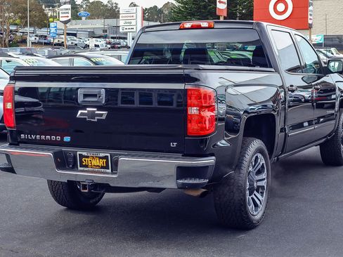 Used 2018 Chevrolet Silverado 1500 LT w/ LT Eassist Package AWD/4WD image 18