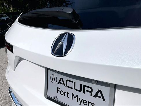 Used 2024 Acura MDX SH-AWD w/ Advance Package image 31
