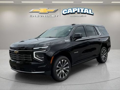 Used 2025 Chevrolet Tahoe High Country AWD/4WD image 1