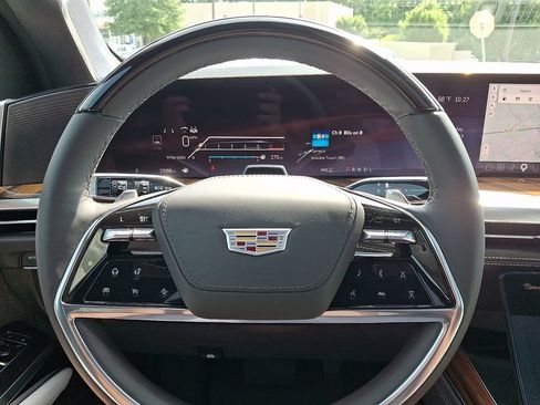 Used 2026 Cadillac Escalade Platinum Sport w/ LPO, ONYX Package AWD/4WD image 20